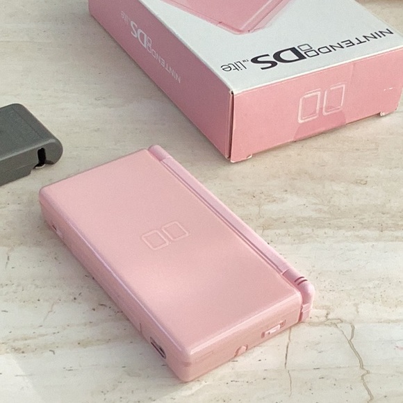 Nintendo DS Lite Pink Console & Charger Box Jelly Belly Ballistic Beans DS Game - Picture 8 of 14